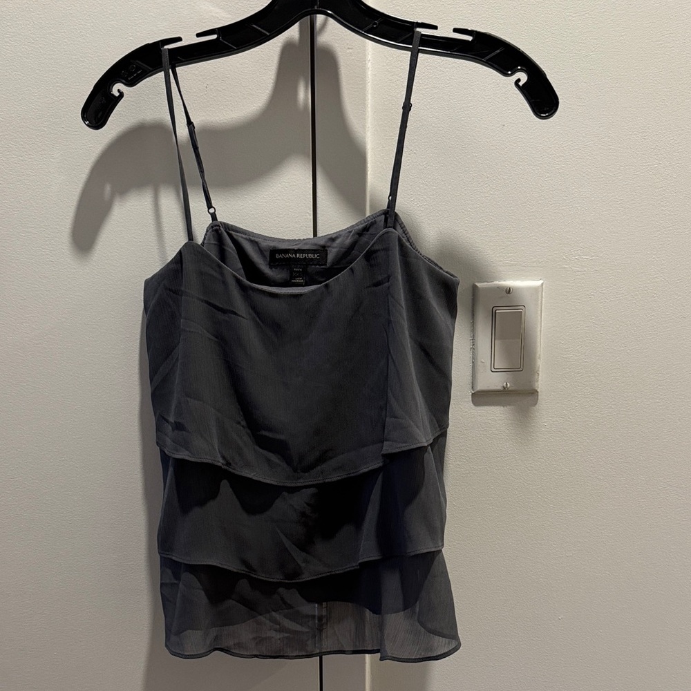 Banana Republic Grey Ruffled Camisole size XXS